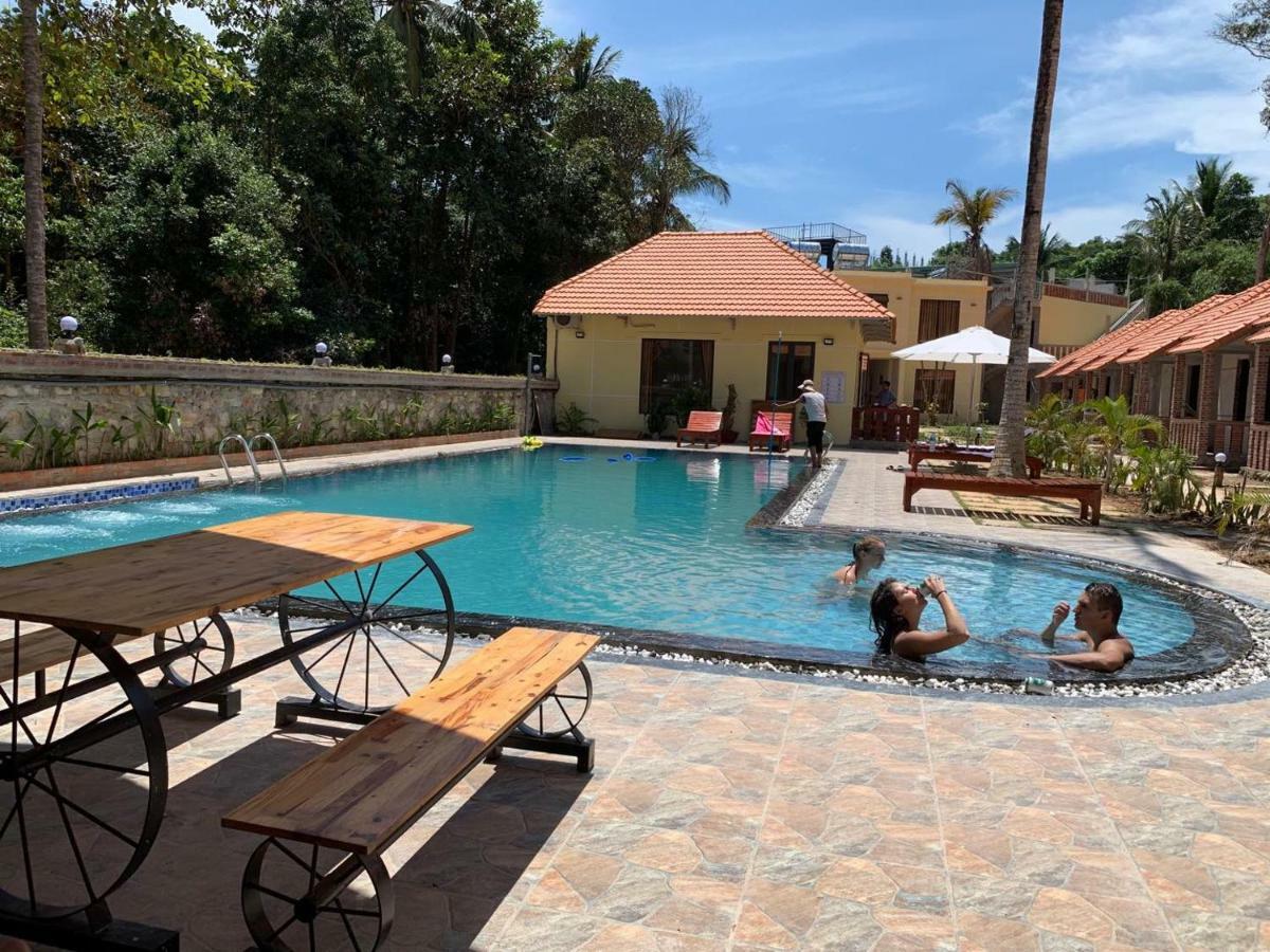 Sun & Wind Paradise Bungalow ฟู้โกว๊ก ภายนอก รูปภาพ